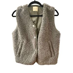 Easy Clothes Dark Gray Taoh Vest